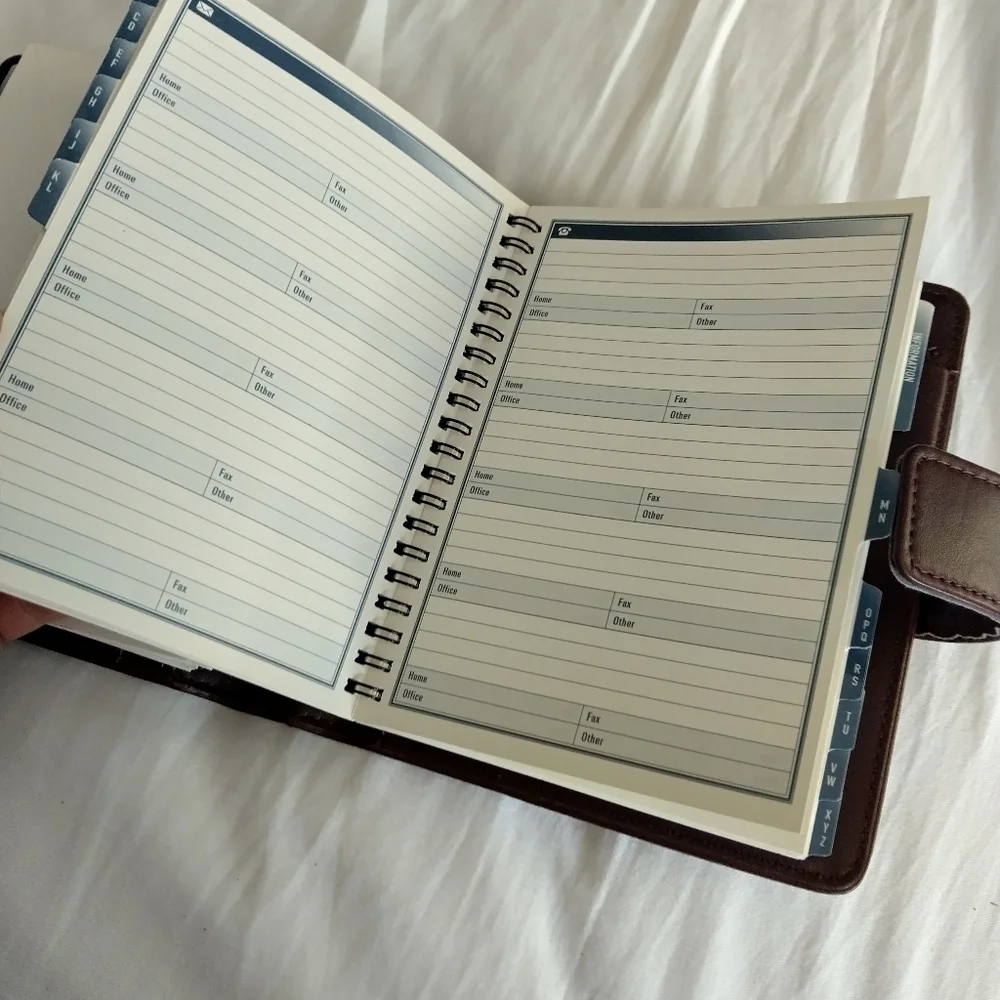 Vintage Day Runner Binder & Planner Organizer UNUSED